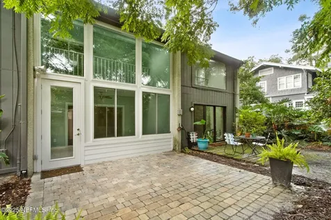 3216 Oak Street Jacksonville FL 32205