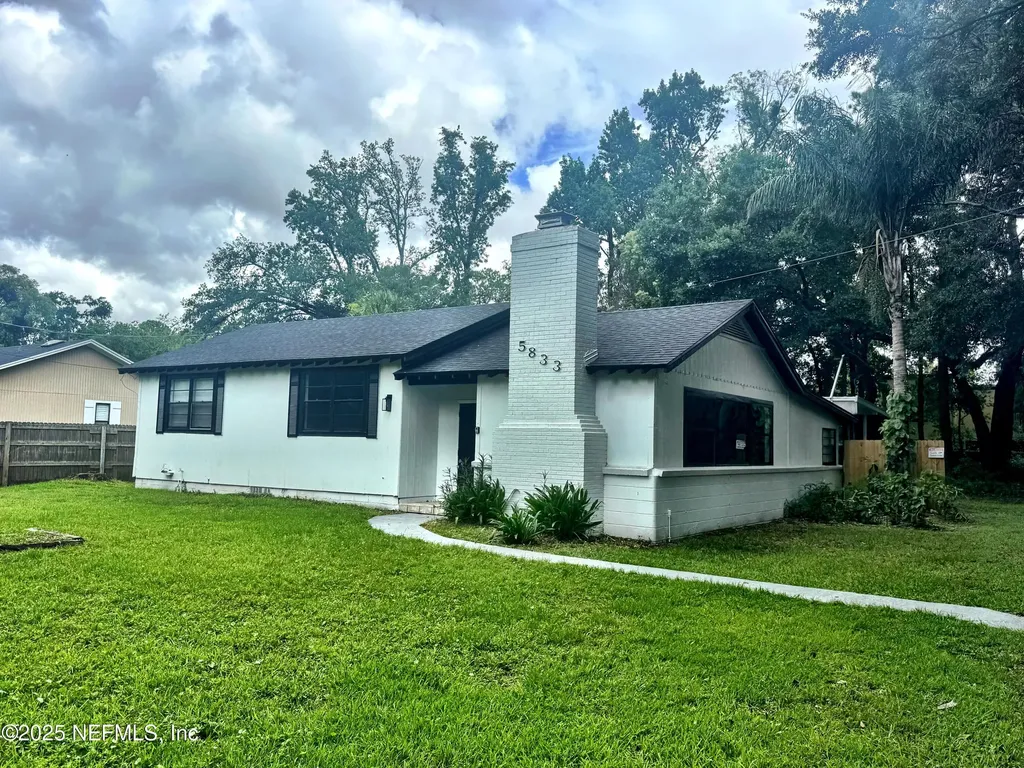 5833 Luella Street Jacksonville FL 32207