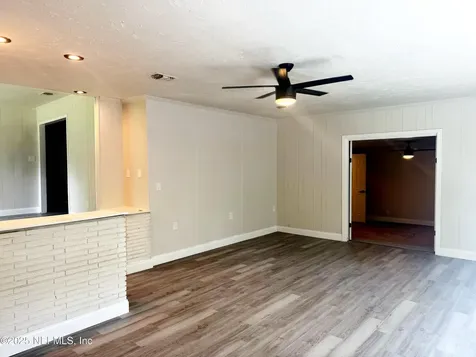 5833 Luella Street Jacksonville FL 32207