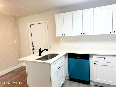 5833 Luella Street Jacksonville FL 32207
