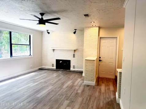 5833 Luella Street Jacksonville FL 32207