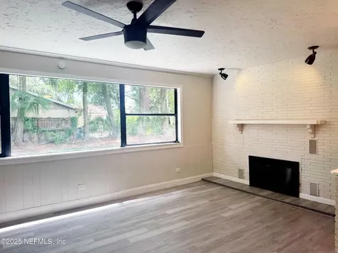 5833 Luella Street Jacksonville FL 32207