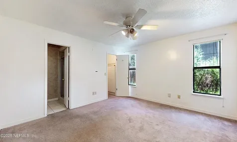 6254 Alfredo Drive W Jacksonville FL 32244