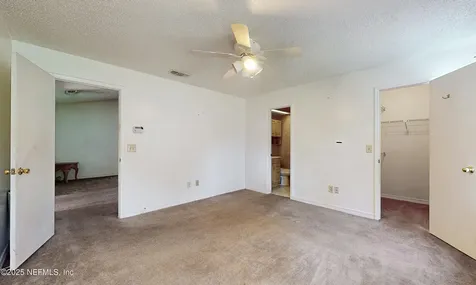 6254 Alfredo Drive W Jacksonville FL 32244