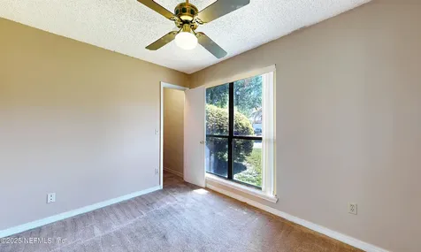 6254 Alfredo Drive W Jacksonville FL 32244