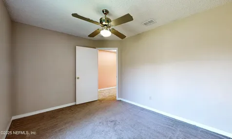 6254 Alfredo Drive W Jacksonville FL 32244