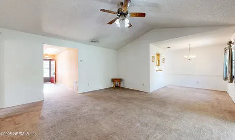 6254 Alfredo Drive W Jacksonville FL 32244
