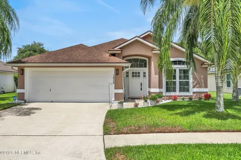 1858 Woodriver Drive Jacksonville FL 32246