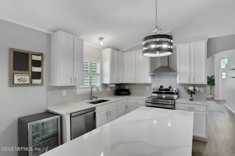 1858 Woodriver Drive Jacksonville FL 32246