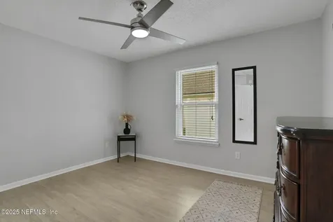 1858 Woodriver Drive Jacksonville FL 32246