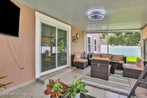 1858 Woodriver Drive Jacksonville FL 32246