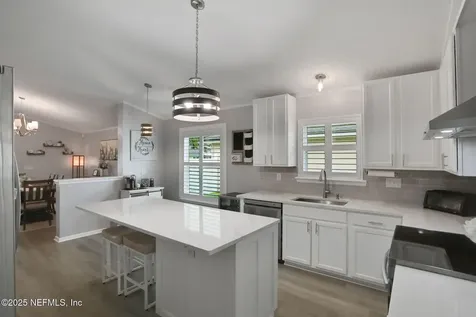 1858 Woodriver Drive Jacksonville FL 32246