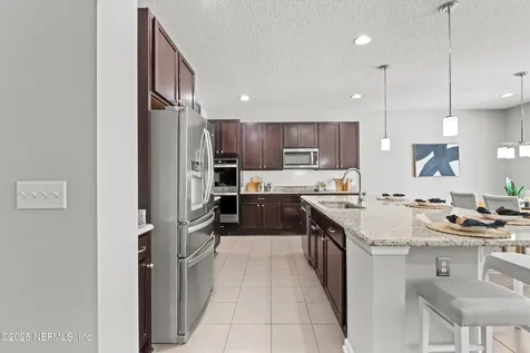 12445 Acosta Oaks Drive Jacksonville FL 32258