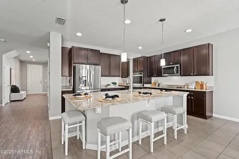 12445 Acosta Oaks Drive Jacksonville FL 32258