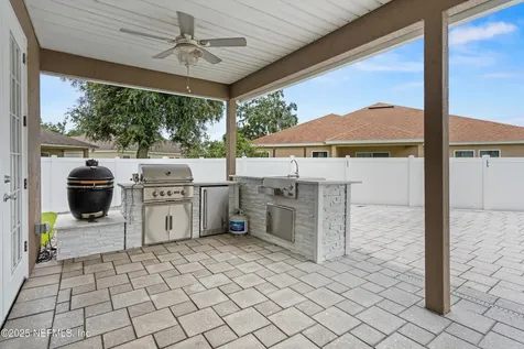 12445 Acosta Oaks Drive Jacksonville FL 32258