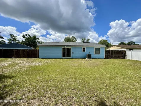 2623 Debbie Court Jacksonville FL 32210