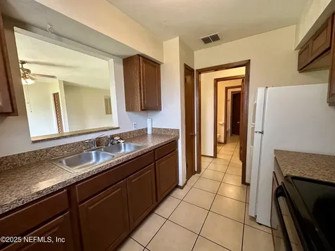 2623 Debbie Court Jacksonville FL 32210