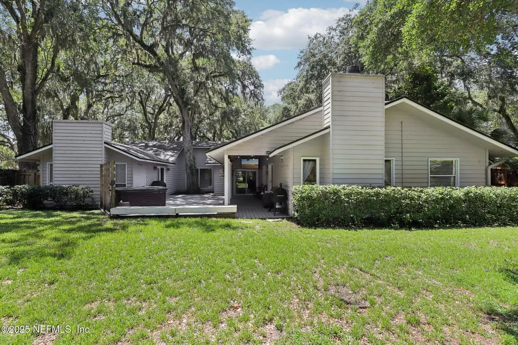 1909 Selva Marina Drive Atlantic Beach FL 32233