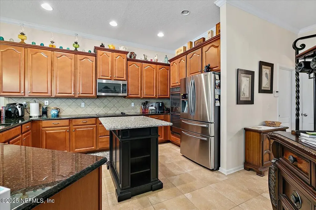 253 Parkwood Circle St. Augustine FL 32086