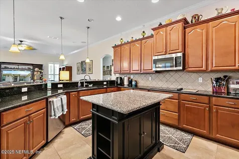 253 Parkwood Circle St. Augustine FL 32086