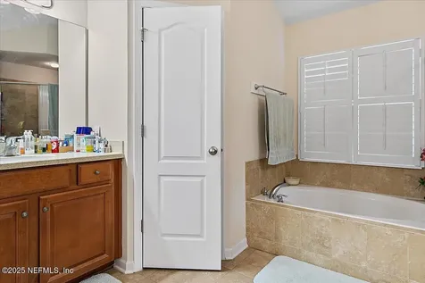 253 Parkwood Circle St. Augustine FL 32086