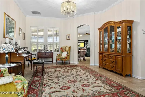 253 Parkwood Circle St. Augustine FL 32086