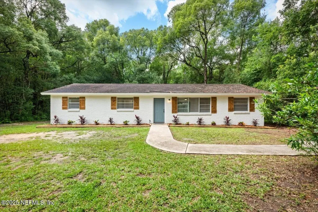 1739 Elsie Street Green Cove Springs FL 32043