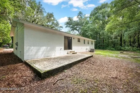1739 Elsie Street Green Cove Springs FL 32043