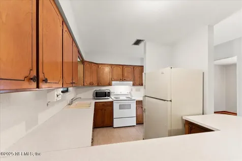 4906 Yellow Water Road Jacksonville FL 32234
