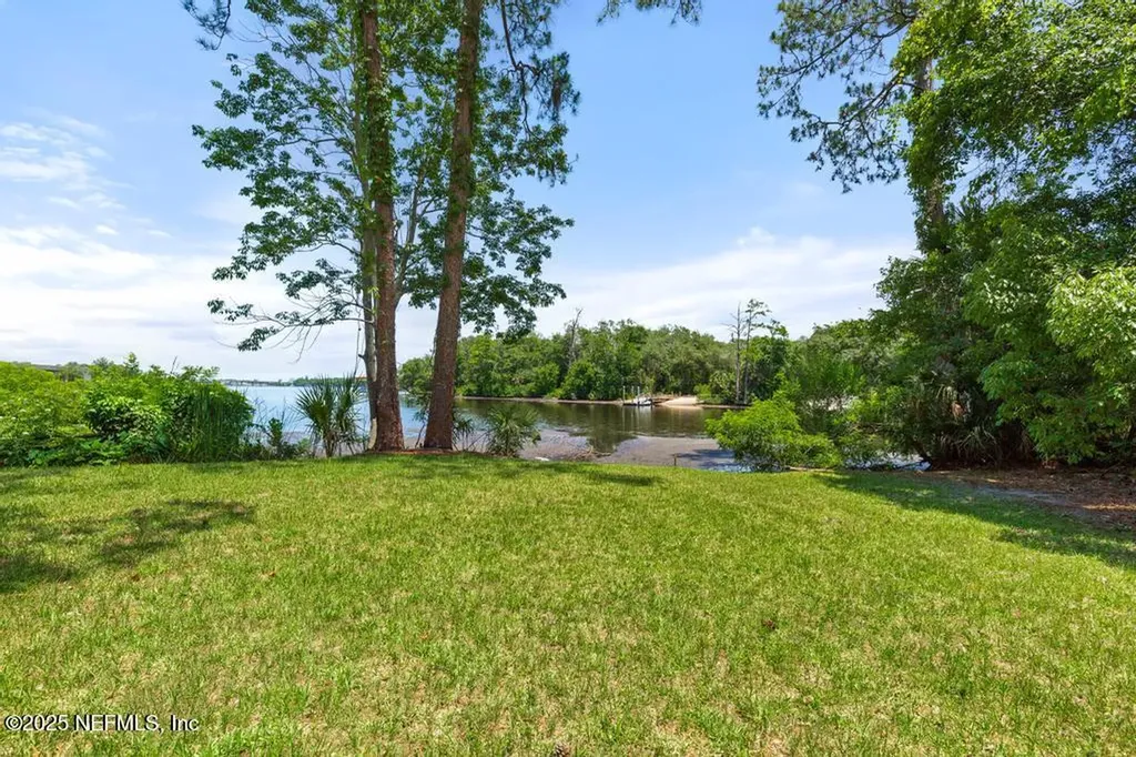 5400 La Moya Avenue Jacksonville FL 32210