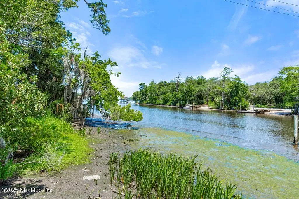 5400 La Moya Avenue Jacksonville FL 32210