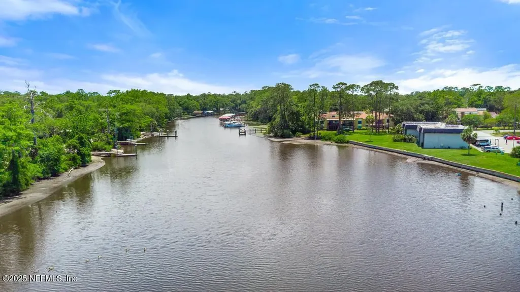 5400 La Moya Avenue Jacksonville FL 32210
