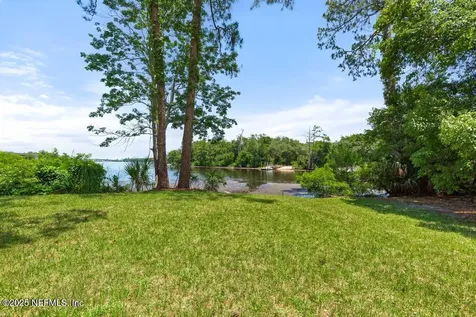 5400 La Moya Avenue Jacksonville FL 32210
