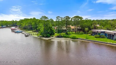 5400 La Moya Avenue Jacksonville FL 32210