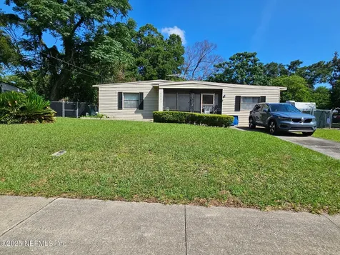 6823 Brandemere Road S Jacksonville FL 32211