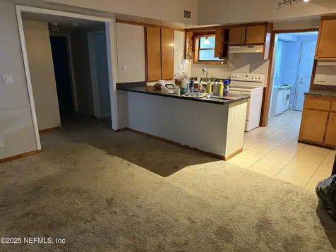 6823 Brandemere Road S Jacksonville FL 32211