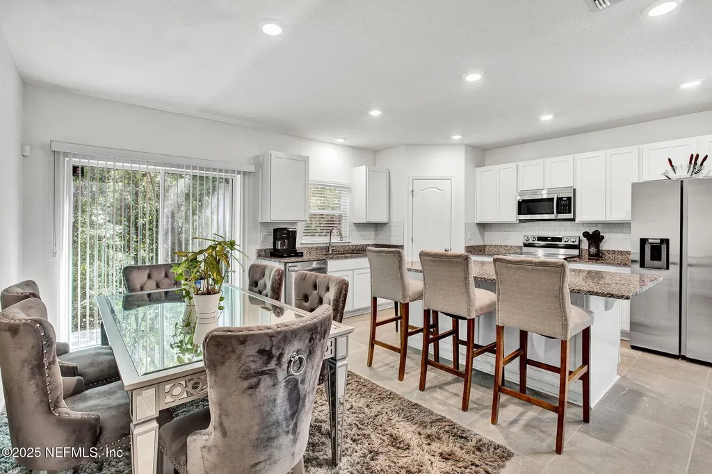 3209 Penny Cove Lane Jacksonville FL 32218