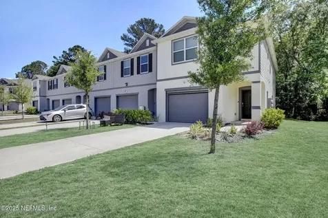 3209 Penny Cove Lane Jacksonville FL 32218