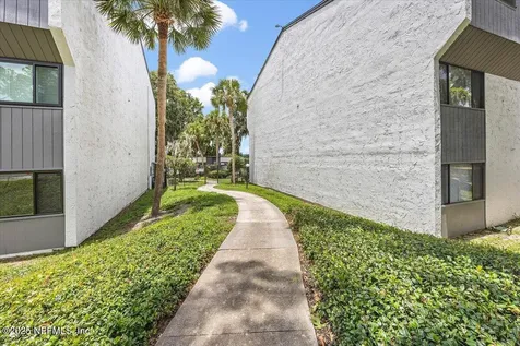 2628 SW 14th Drive Gainesville FL 32608