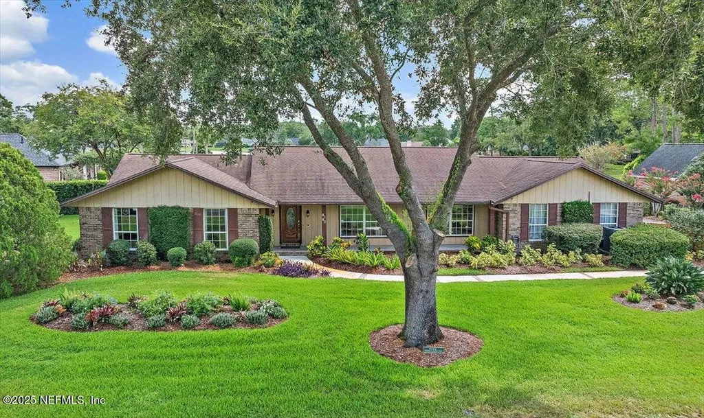 8182 Pine Lake Road Jacksonville FL 32256