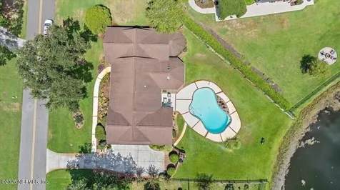 8182 Pine Lake Road Jacksonville FL 32256