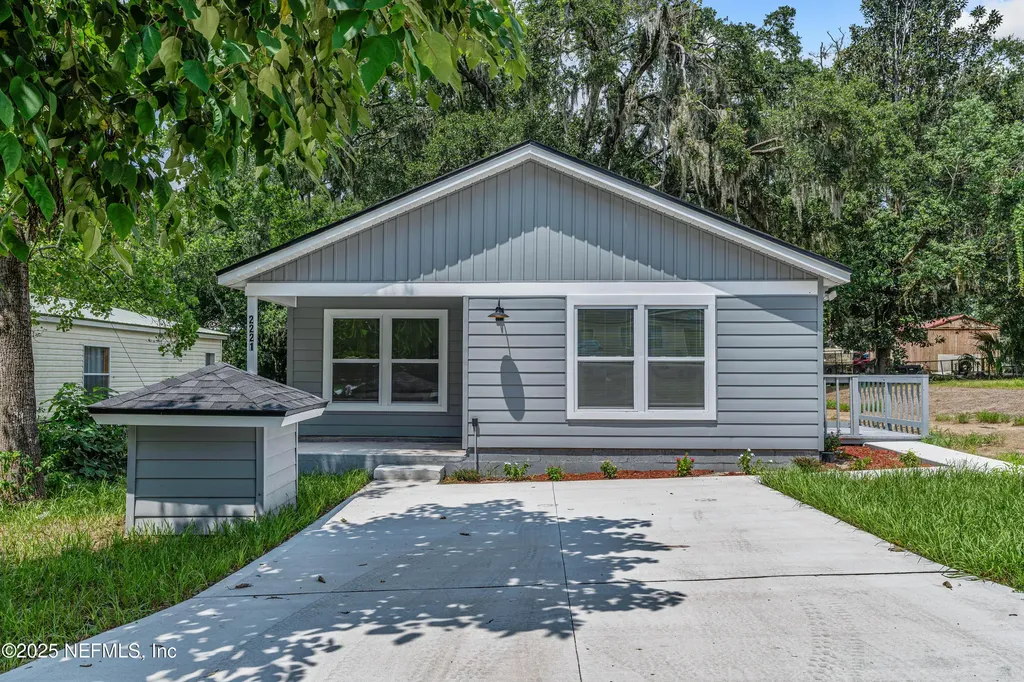 2221 Jayson Avenue Jacksonville FL 32208