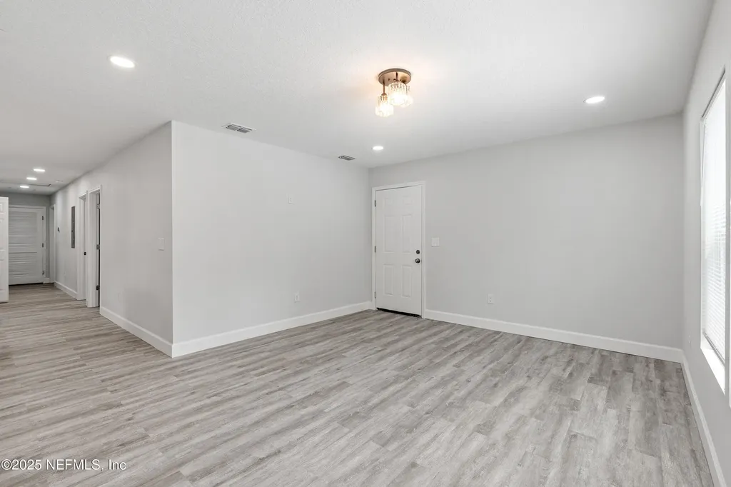 2221 Jayson Avenue Jacksonville FL 32208