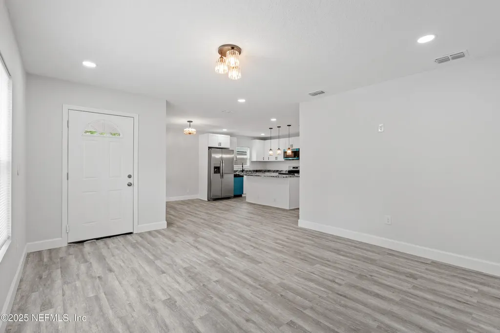 2221 Jayson Avenue Jacksonville FL 32208