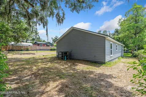 2221 Jayson Avenue Jacksonville FL 32208