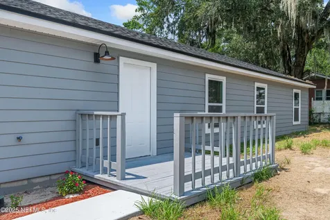 2221 Jayson Avenue Jacksonville FL 32208