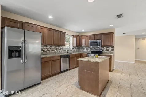 1683 Pecan Court Orange Park FL 32073