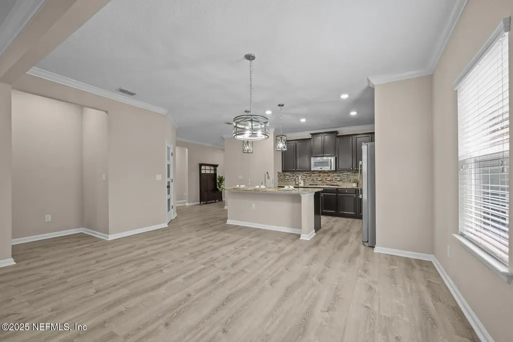 56 Gray Wolf Trail Jacksonville FL 32081