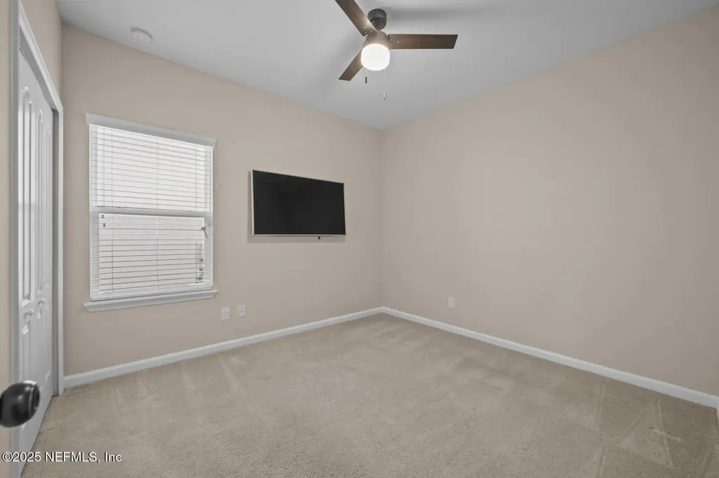 56 Gray Wolf Trail Jacksonville FL 32081