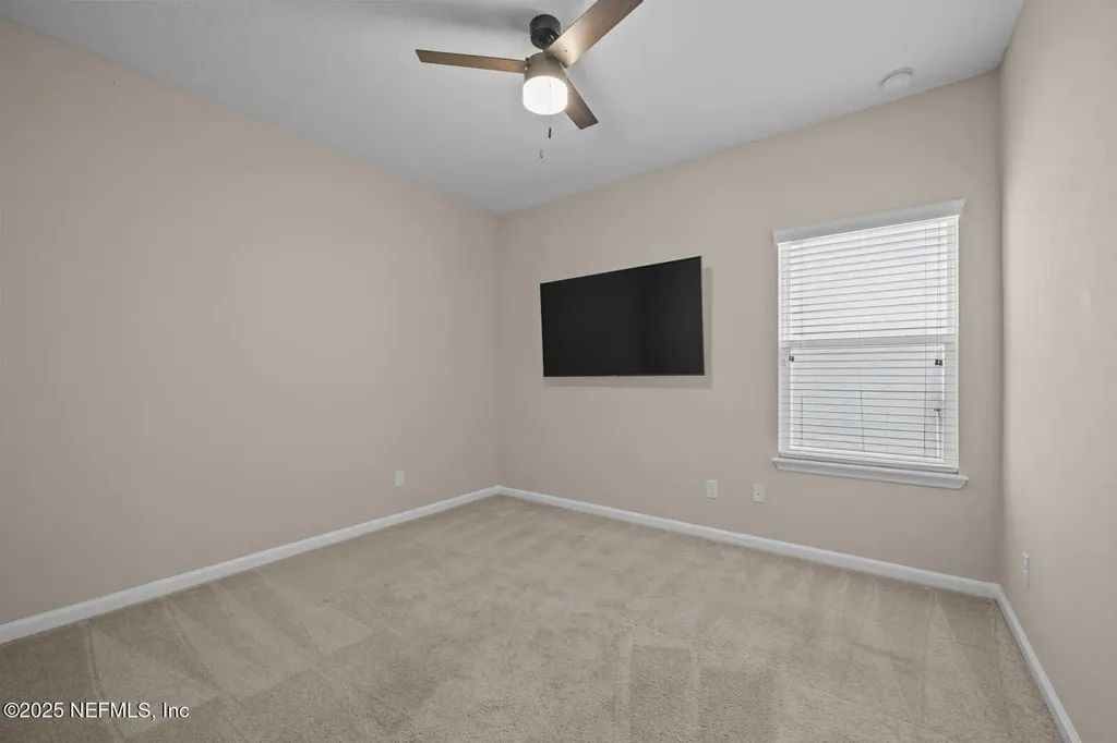 56 Gray Wolf Trail Jacksonville FL 32081